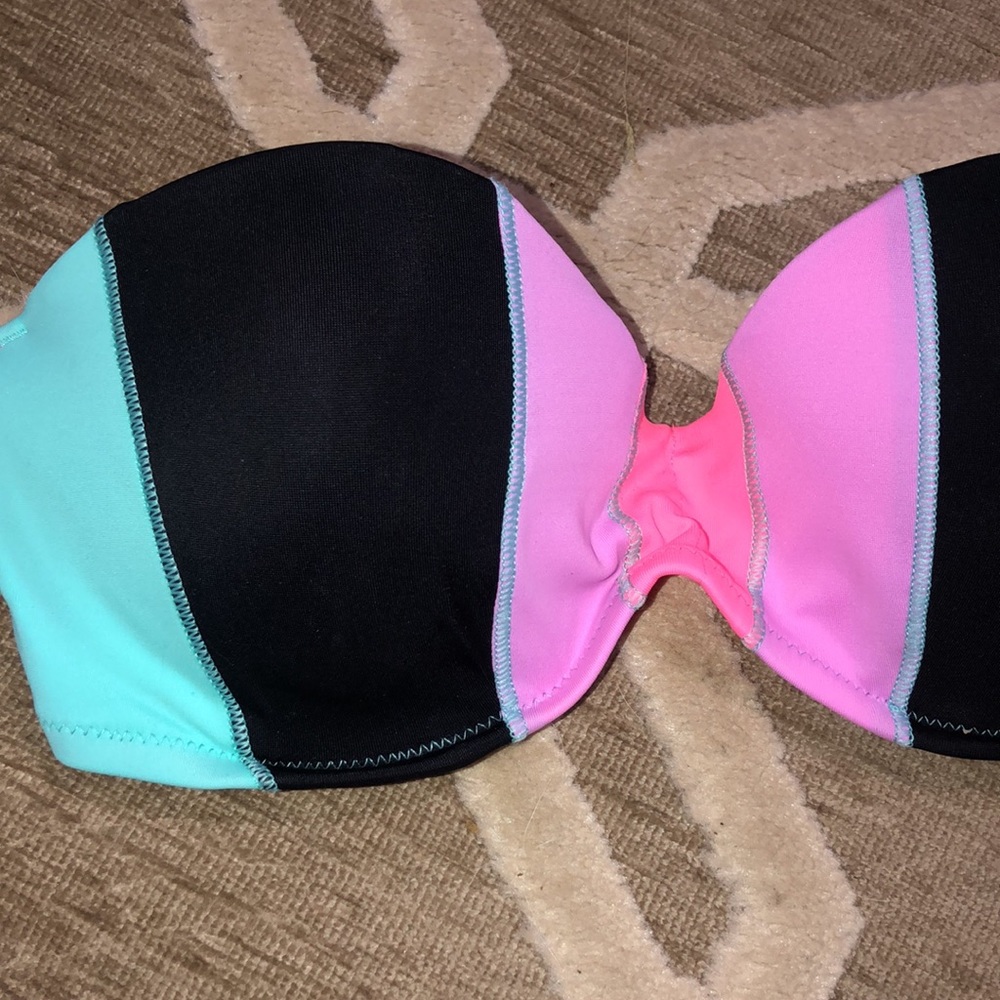 Bikini top - Picture 2 of 4